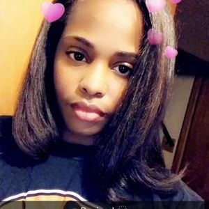 Meet your Posher, Sharonda